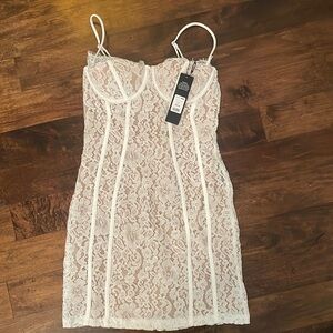 Brand New Fashion Nova White Lace Bodycon Dress